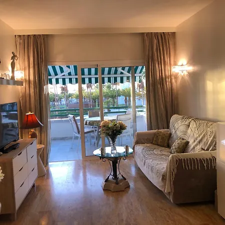Cosy Flat With Sea View, Pool And Terrace In Altamira-complex In - Playa Del Duque Апартаменти *