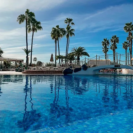 Apartment Cosy Flat With Sea View, Pool And Terrace In Altamira-complex In - Playa Del Duque *