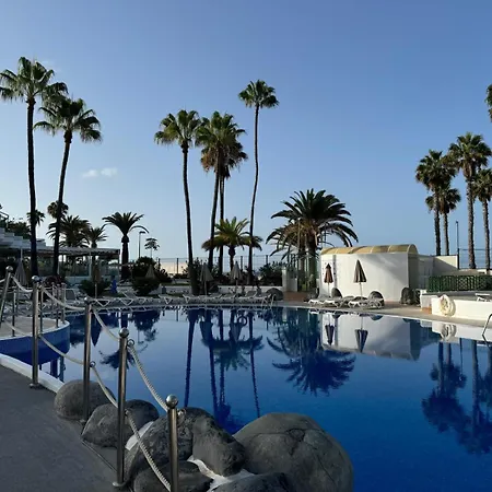 Apartment Cosy Flat With Sea View, Pool And Terrace In Altamira-complex In - Playa Del Duque