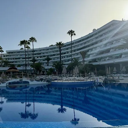 Cosy Flat With Sea View, Pool And Terrace In Altamira-complex In - Playa Del Duque דירה
