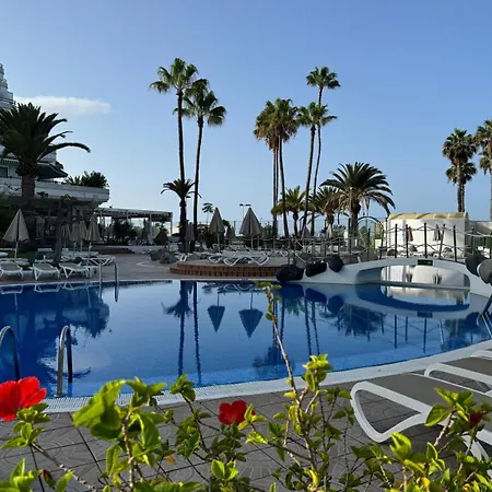 Cosy Flat With Sea View, Pool And Terrace In Altamira-complex In - Playa Del Duque Адехе